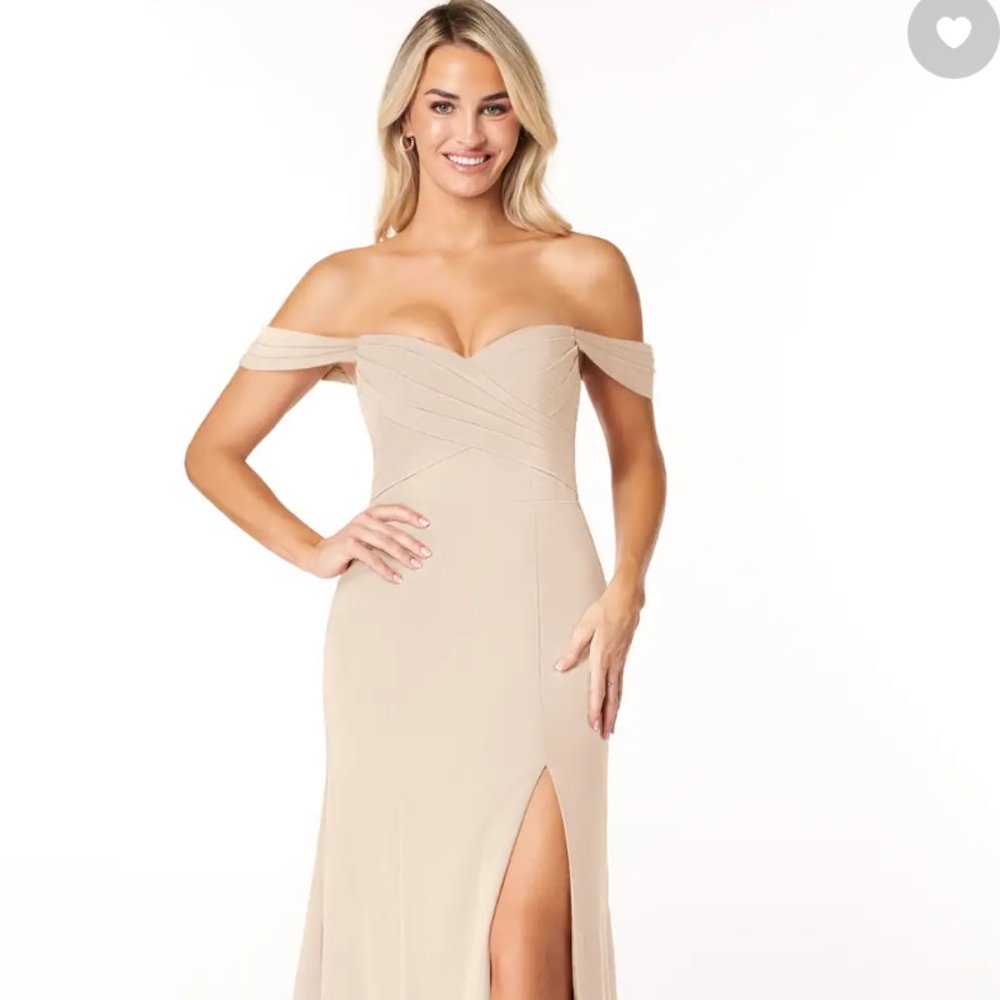 Azazie Joretta in White Alabaster
